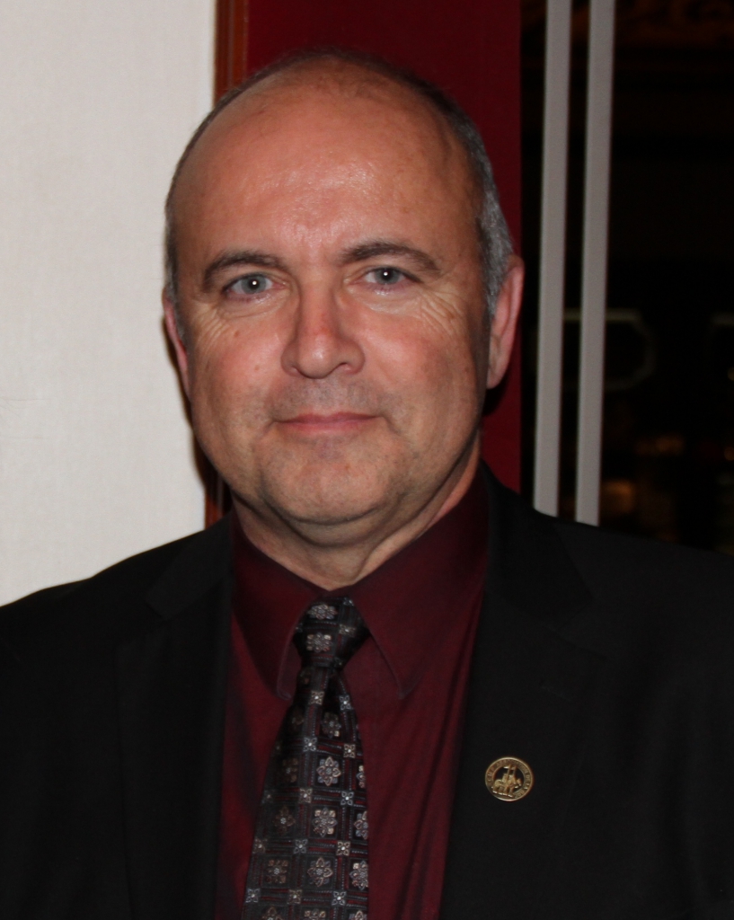 Paul Dupuis œuvre au sein de l’AMPMQ depuis 1981 et est membre de la GRC depuis plus de 35 ans.